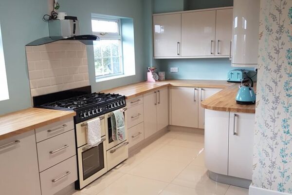 Fitted Kitchen 2